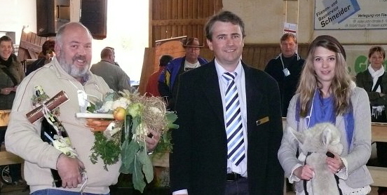 Links Rainer Fortmann, Mitte: Richter Lloyd Rechts Madeleine Fortmann